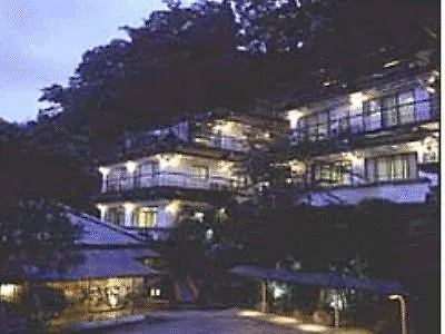 Senkei Hotel Hakone 3*,